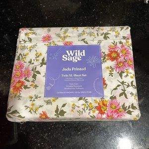 Bed Bath & Beyond , wild sage XL twin sheet set, jada printed